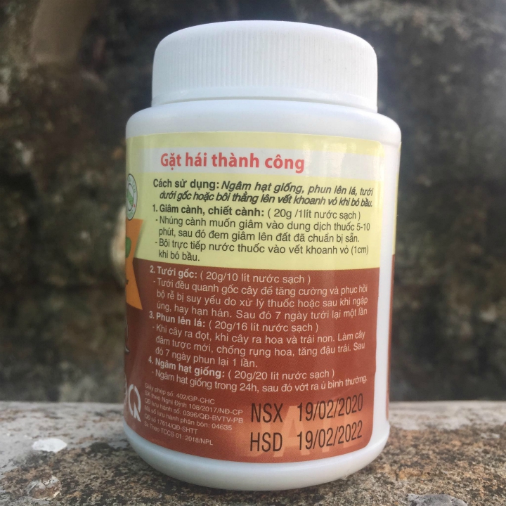 Phân bón kích rễ N3M 100gr