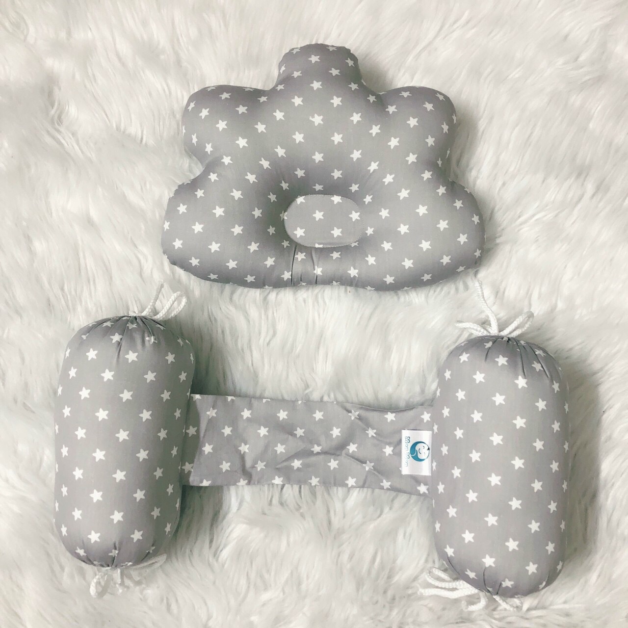 Gối chặn cho bé MONMON gối chặn sơ sinh