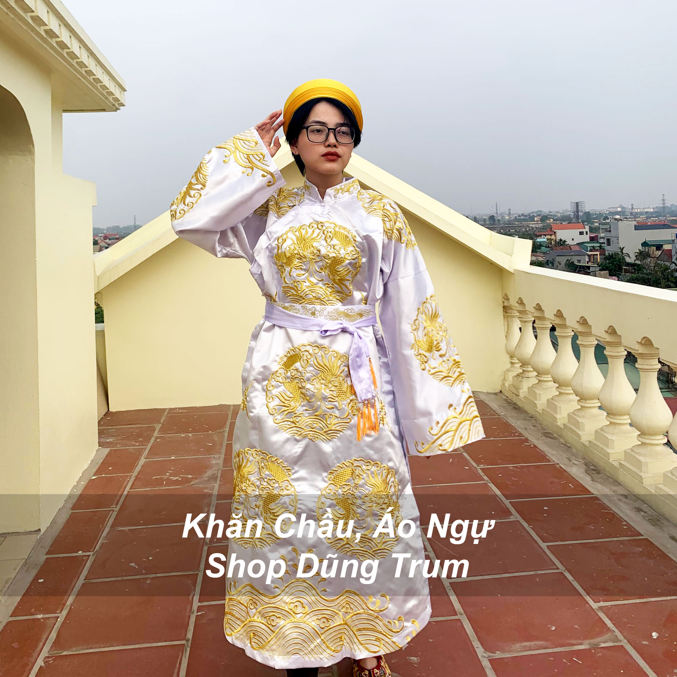Trang phục hầu giá Thánh Hoàng Bơ, bộ hầu đồng Ông Hoàng Bơ Thoải