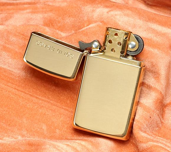 Zippo 1654 - Zippo Slim High Polish Brass Engraved