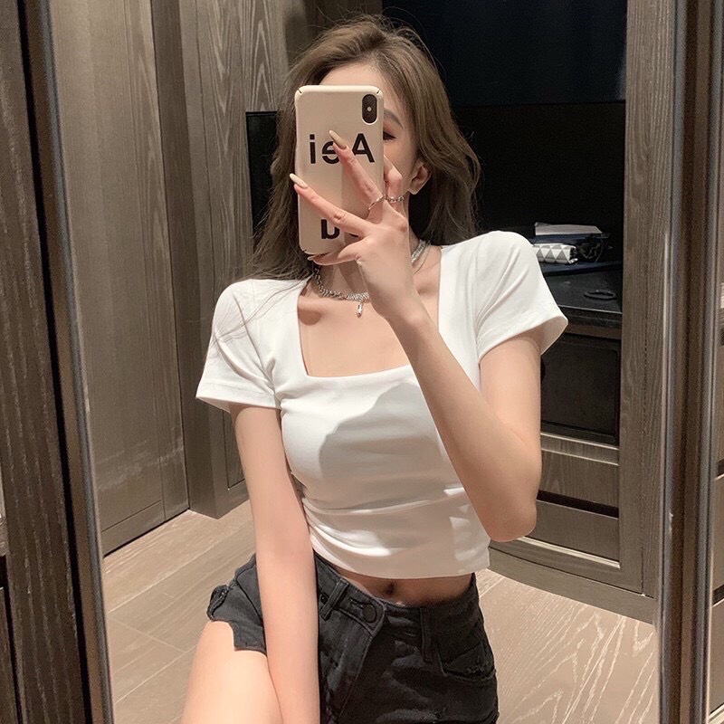 Áo thun croptop cổ vuông tay ngắn basic