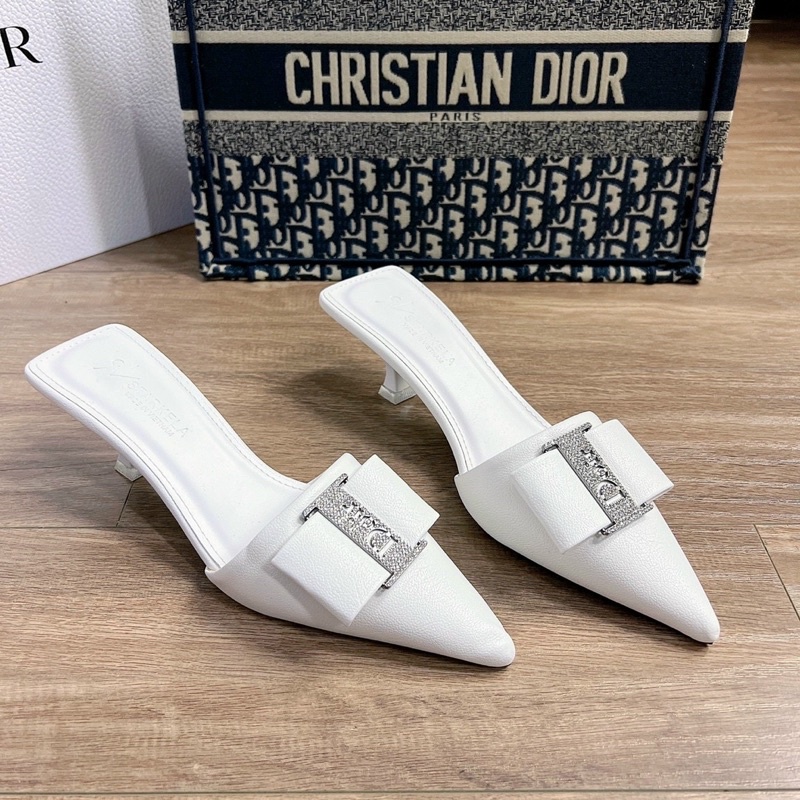 SỤC D.R cao 5 phân mũi nhọn sang chảnh (tặng quà+hộp)