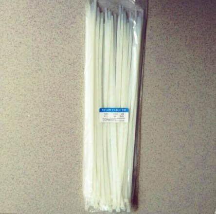 Dây rút nhựa 20cm màu trắng (bịch 70 cái)