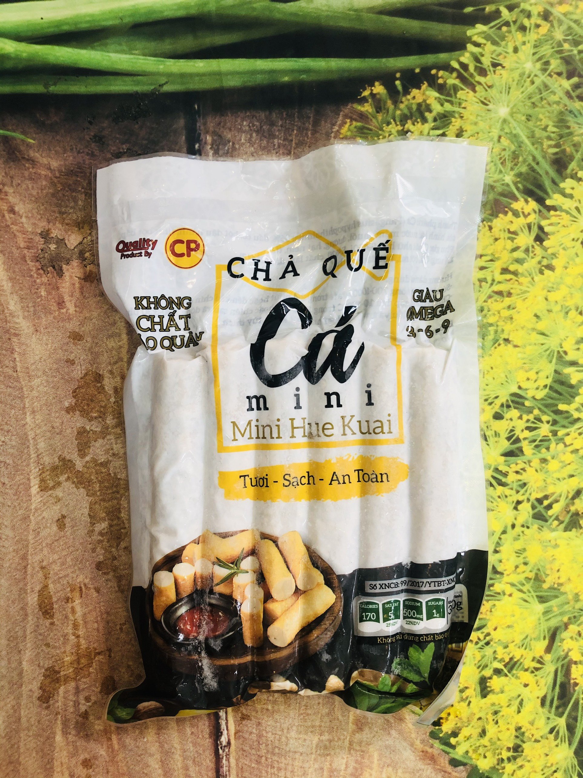 chả quế CP dạng que gói 300g