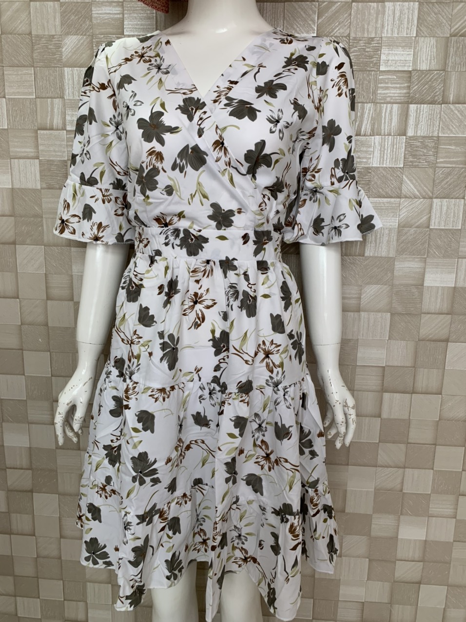 Đầm Suông Beyeu1688 - BY4159