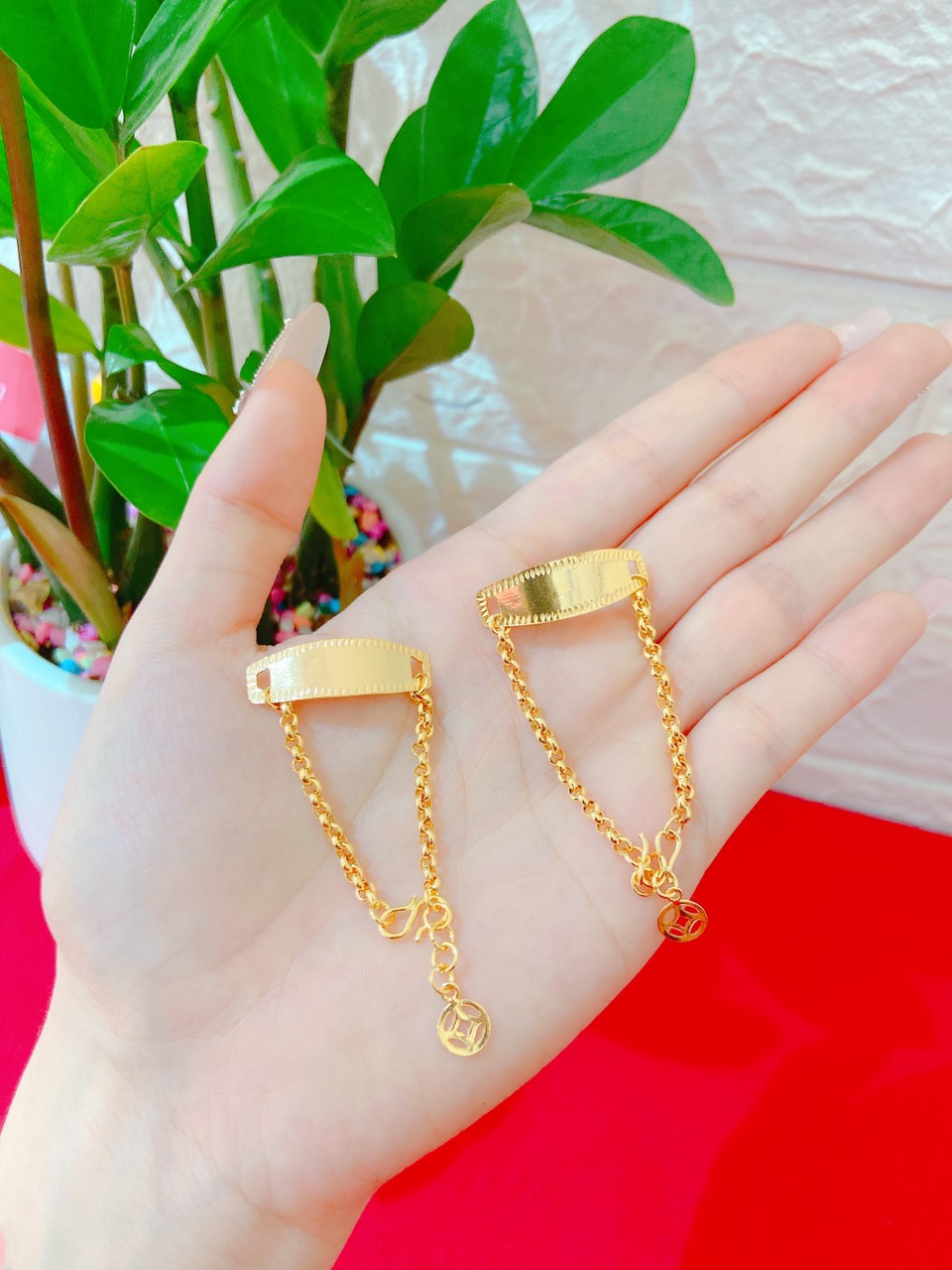 lắc tay trẻ em free công khắc tên