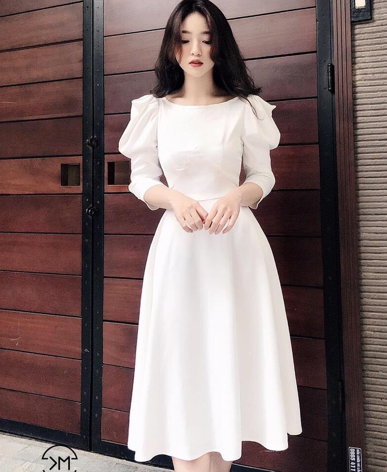 Đầm nữ xòe tay phồng cổ tròn
