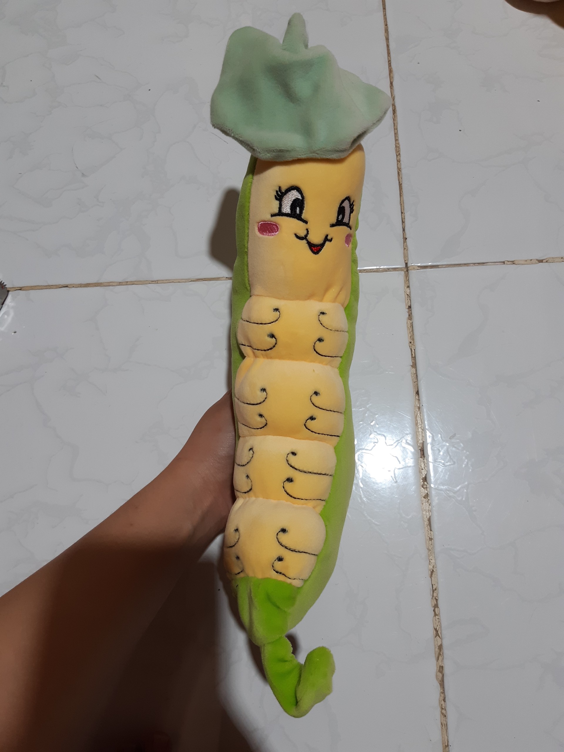 Gấu bông sâu đậu màu xanh dễ thương size 35cm-55cm