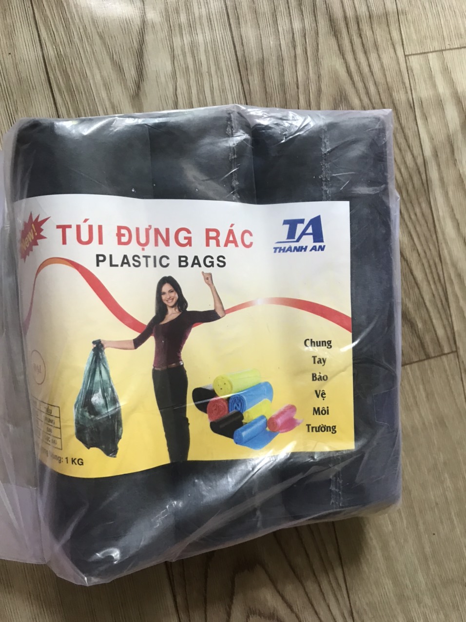 3 CUỘN TÚI ĐỰNG RÁC ĐEN (SIZE ĐẠI)