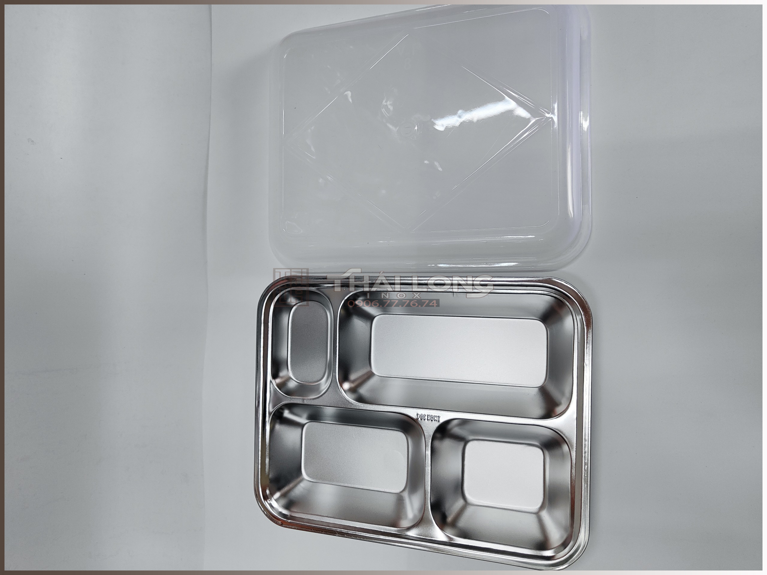 Khay Cơm Inox 4 Ngăn Nhỏ [Có sẵn] [Rẻ vô địch] [Ảnh thật] [Chính hãng]