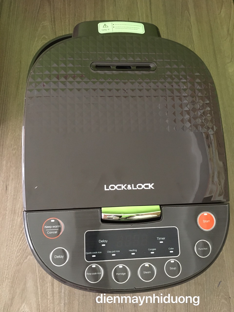 Nồi cơm điện tử 1.5L Lock&Lock EJR316BLK
