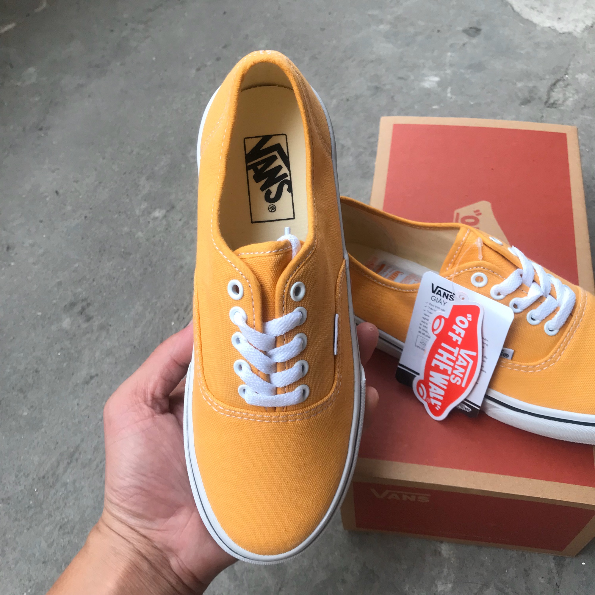GIÀY VANS CLASSIC VÀNG (Full box + Bill)