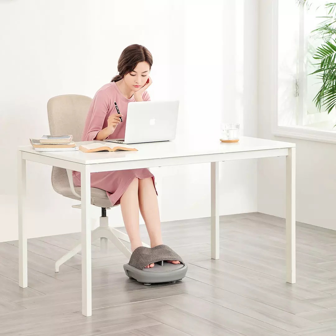 Máy massage chân Leravan LF-ZJ007