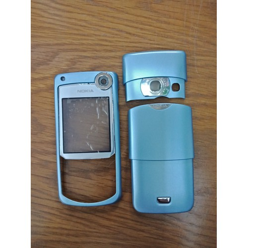 Vỏ Nokia 6680 không sườn - không phím