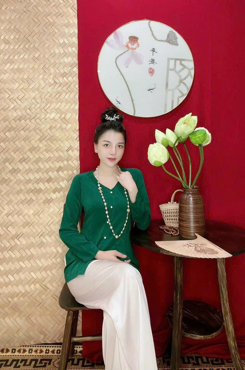 ÁO BÀ BA VẢI LỤA TRƠN