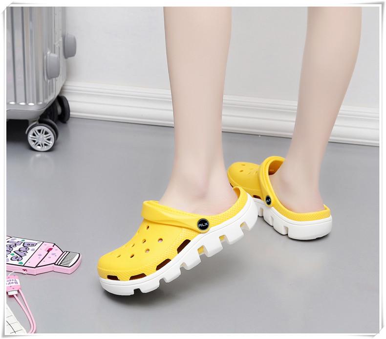 Dép sục gắn stick xinh xắn