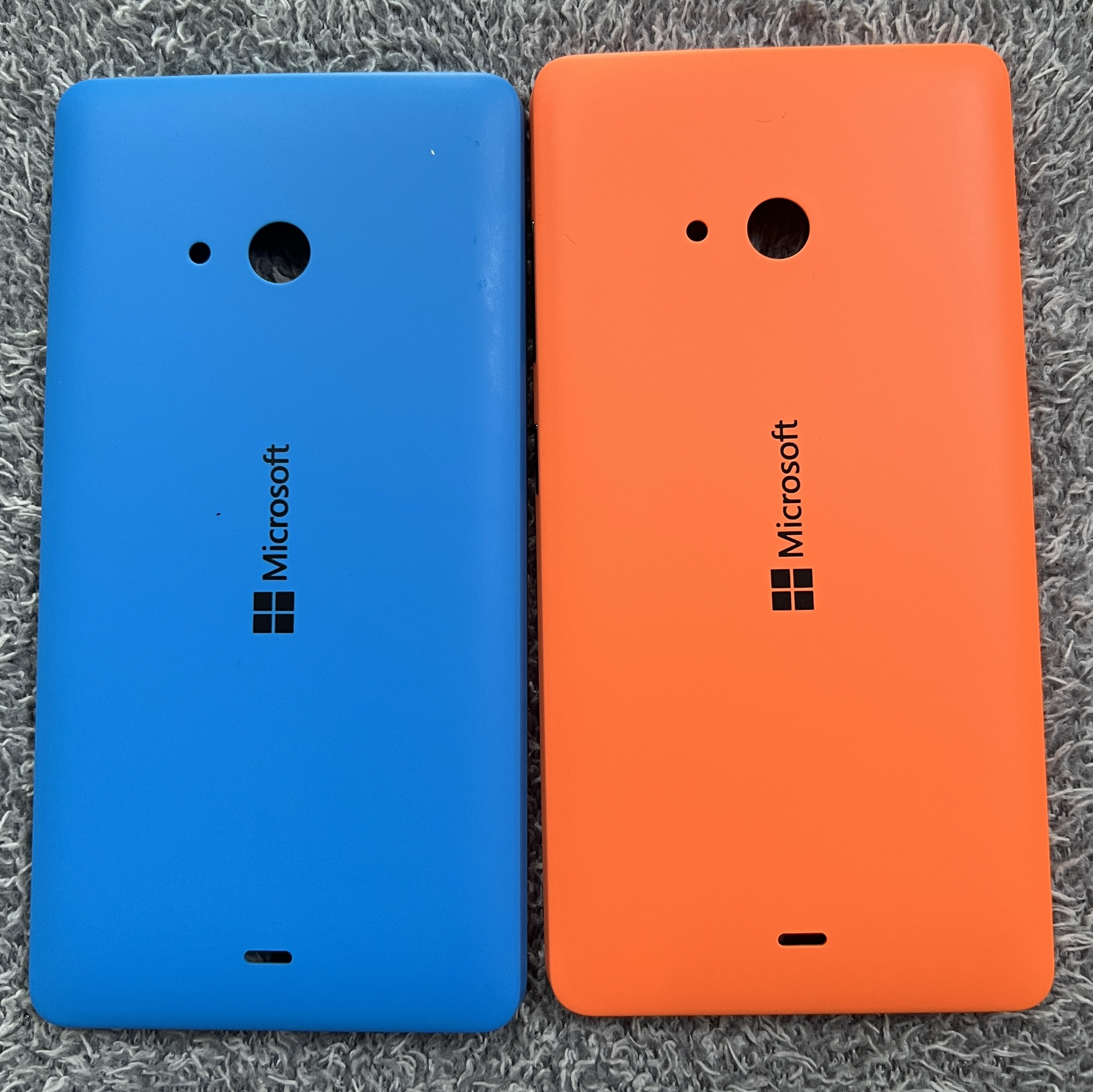 Vỏ Lưng Sau dùng cho điện thoại Lumia 540