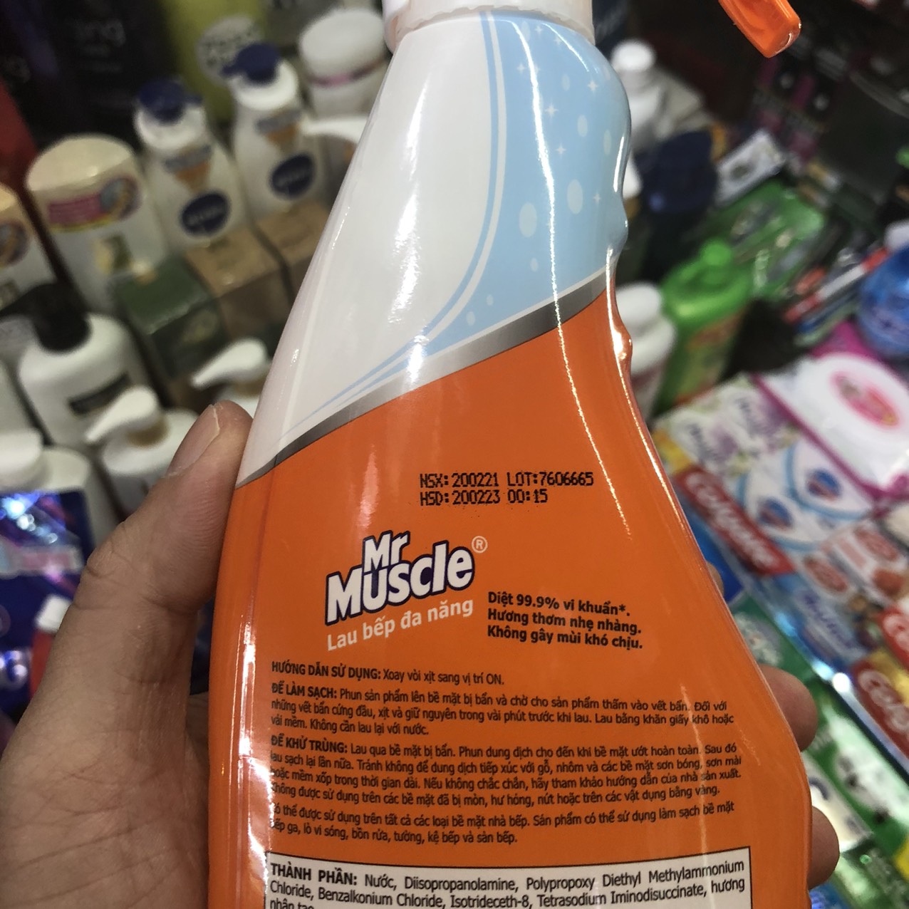 Lau bếp đa năng Mr Muscle 5in1 500ml