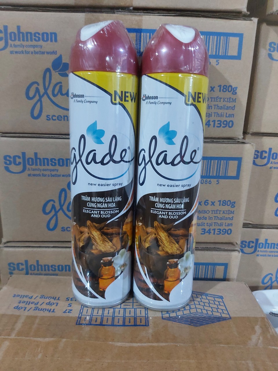 Xịt Phòng Glade Trầm Hương Sâu Lắng 280ml