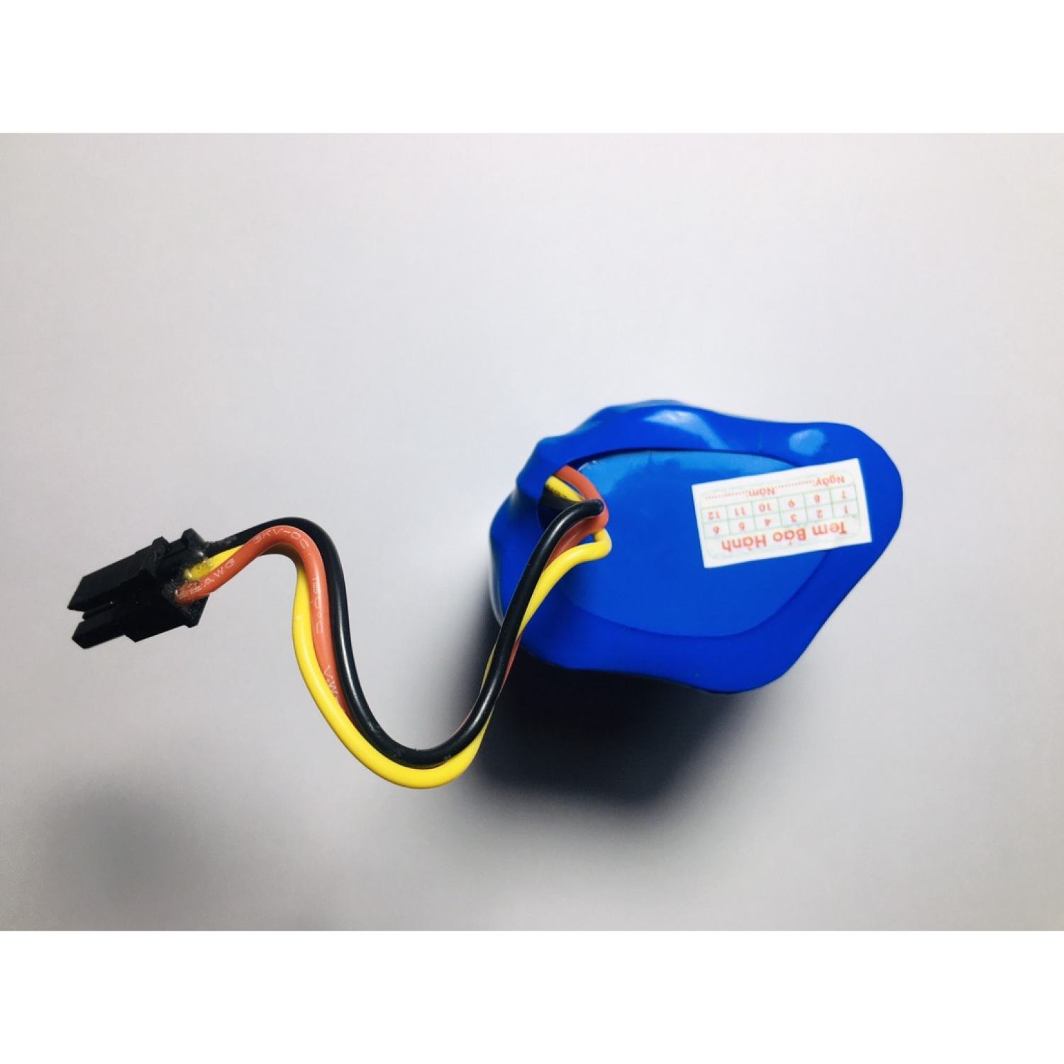 ( CHÍNH HÃNG )PIN ROBOT HÚT BỤI ROBOTEK W600 ( DUNG LƯỢNG 3200 mAH )