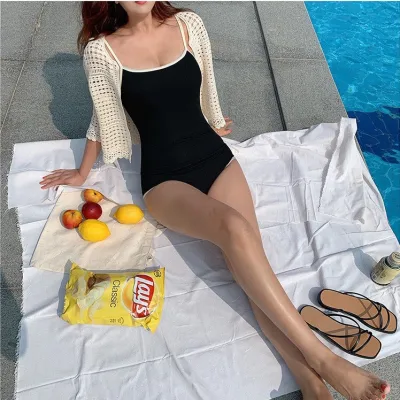 [HCM]Set bikini 1 mảnh Bodysuit đen viền trắng khoét lưng baby