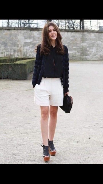 Quần Short Đũi Xước Nữ