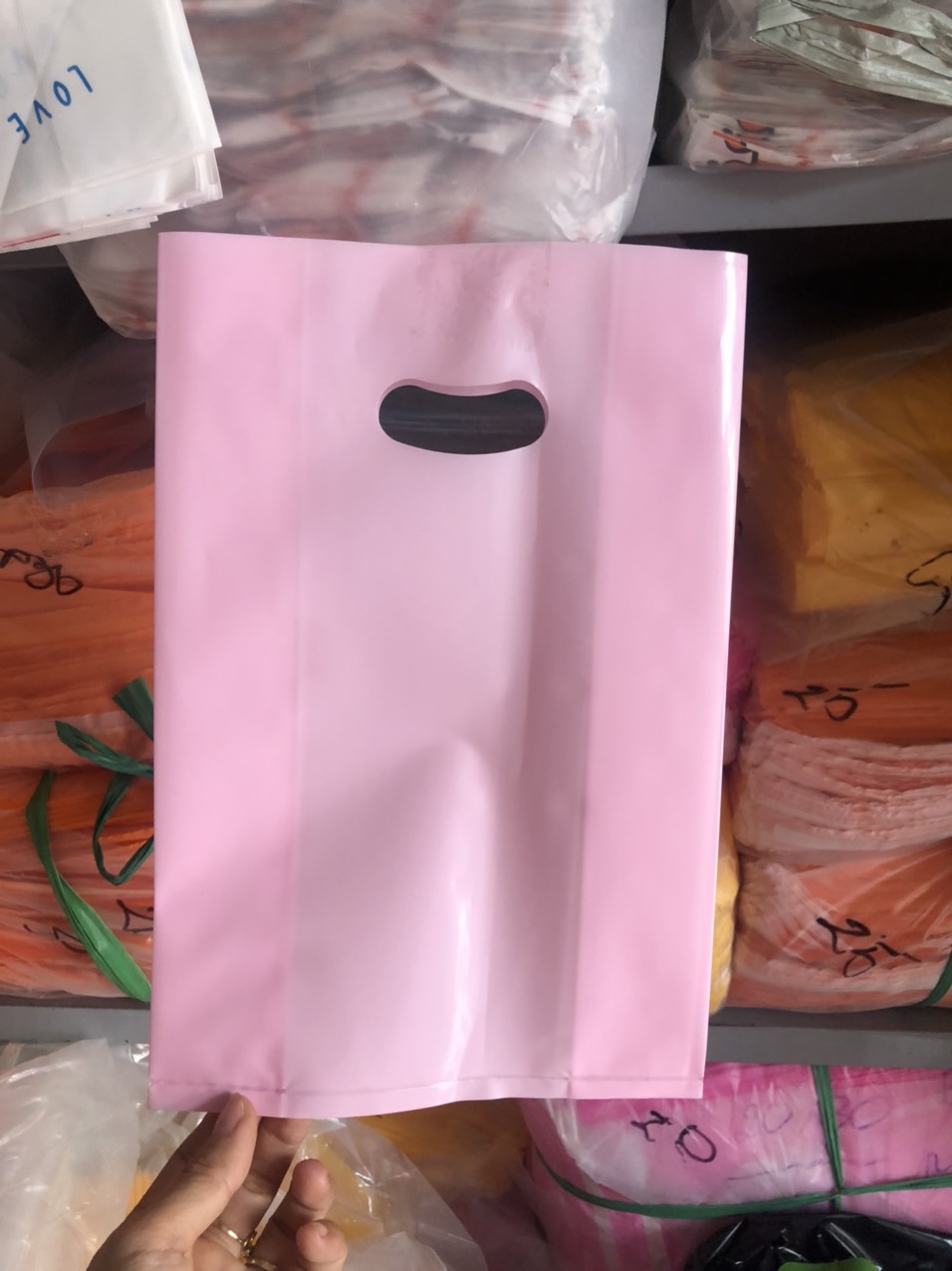 {1kg/size} - túi nilon PE MÀU HỒNG NHẠT PASTE