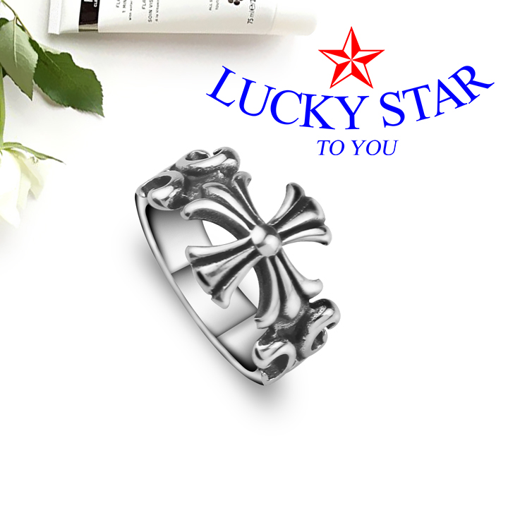 Nhẫn chrome hearts cá tính