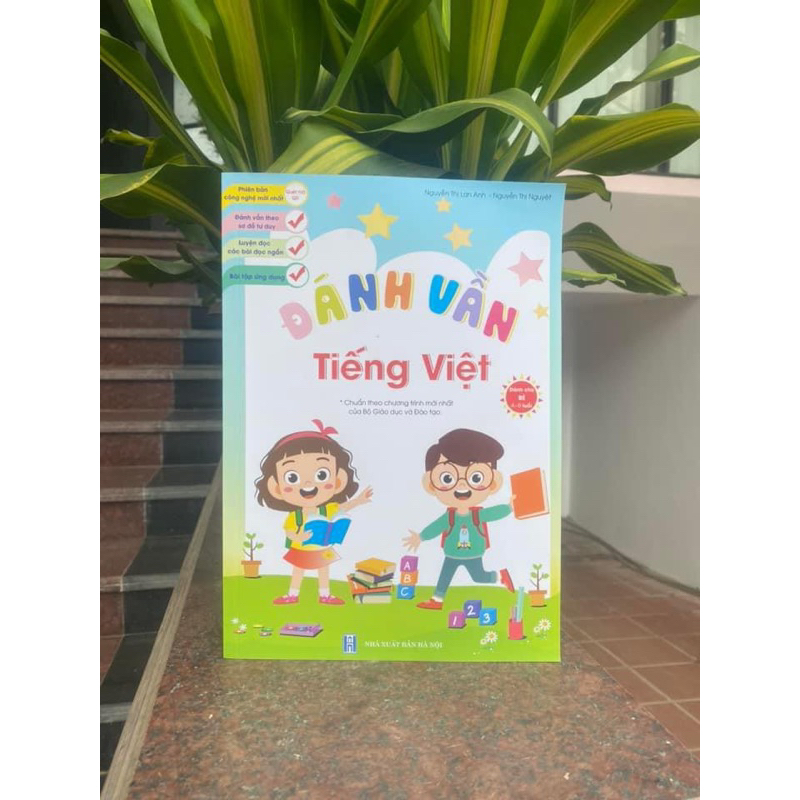 Sách - Đánh vần Tiếng Việt Phiên Bản Mới