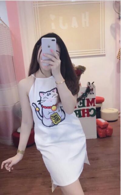 Đầm Mèo Thần Tài Gõ Cửa Đen