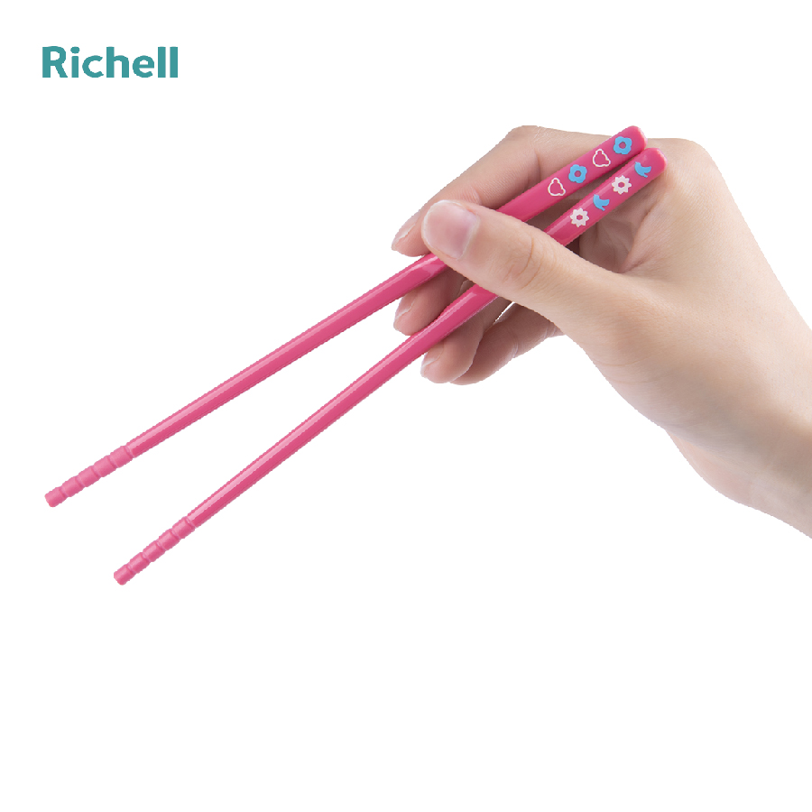 ĐŨA TẬP ĂN BƯỚC 2 RICHELL