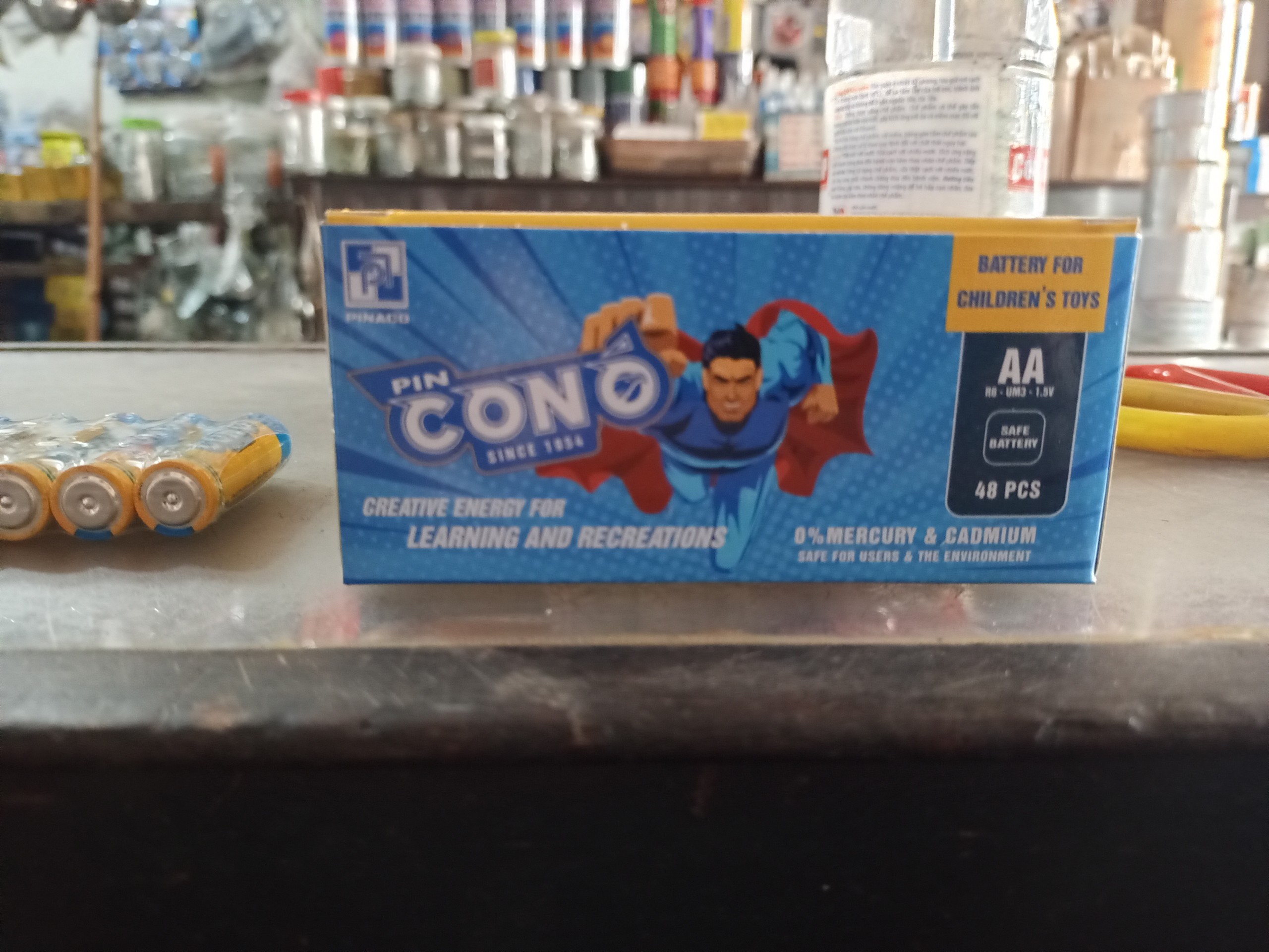 PIN CON Ó ĐỎ PINACO 2A (48 VIÊN)