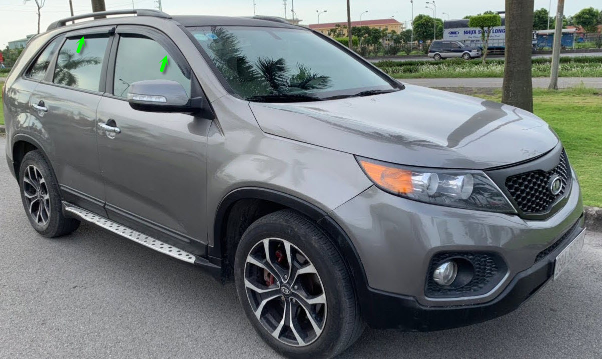 Vè che mưa đen Kia Sorento 2009-2020