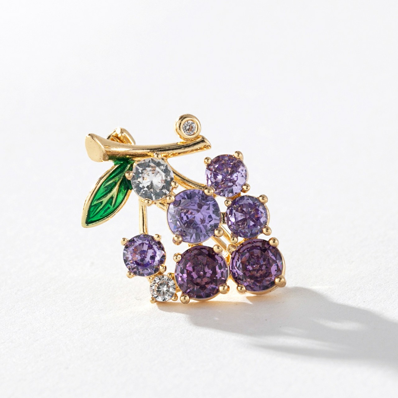 Fashion high-grade zircon Vine brooch pins for women