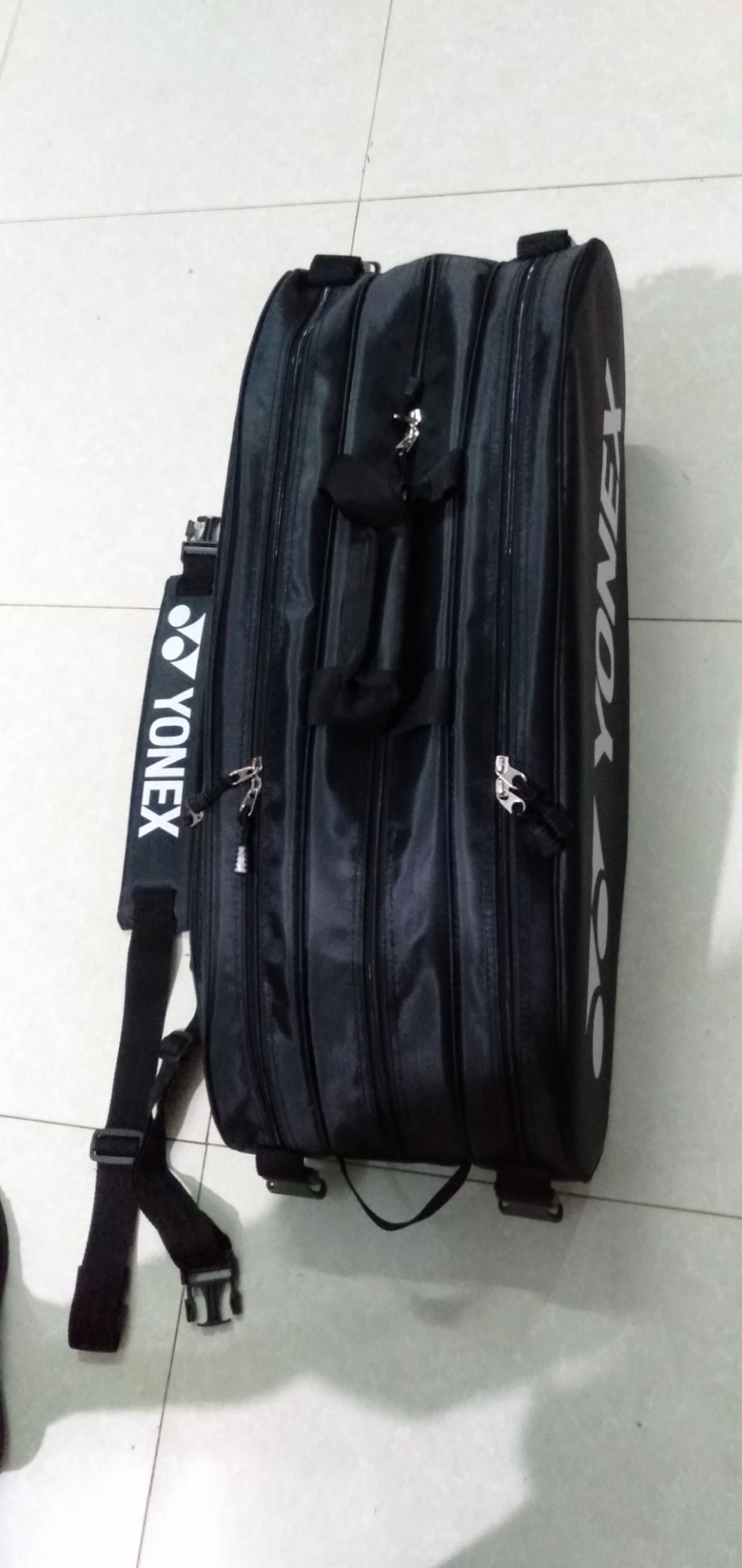 bao vợt full đen Yonex