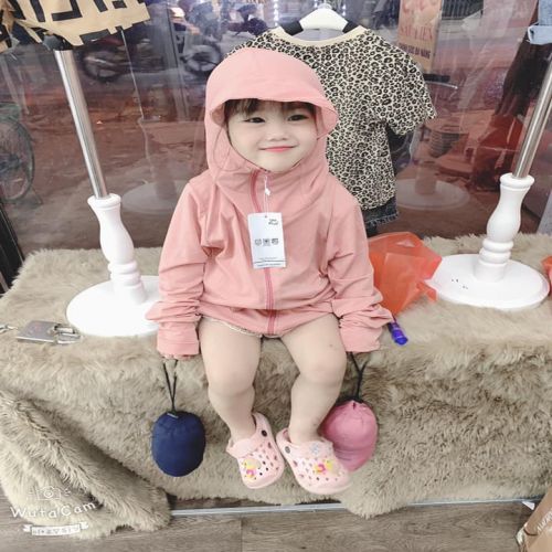 Áo chống nắng trẻ em
