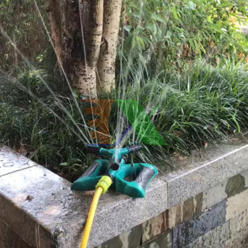 Nozzle watering plants automatic 3 wing rotatable 360 ° t3c-cb bundled wire quick connector, stand the butterfly wings, watering grass, vegetables, flowers, water cooling roof, curing Concrete