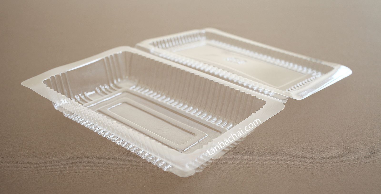 100 HỘP NHỰA H30  ĐỰNG BÁNH SU KEM 13.5 X 8.5 CM , CAO 4CM - H30