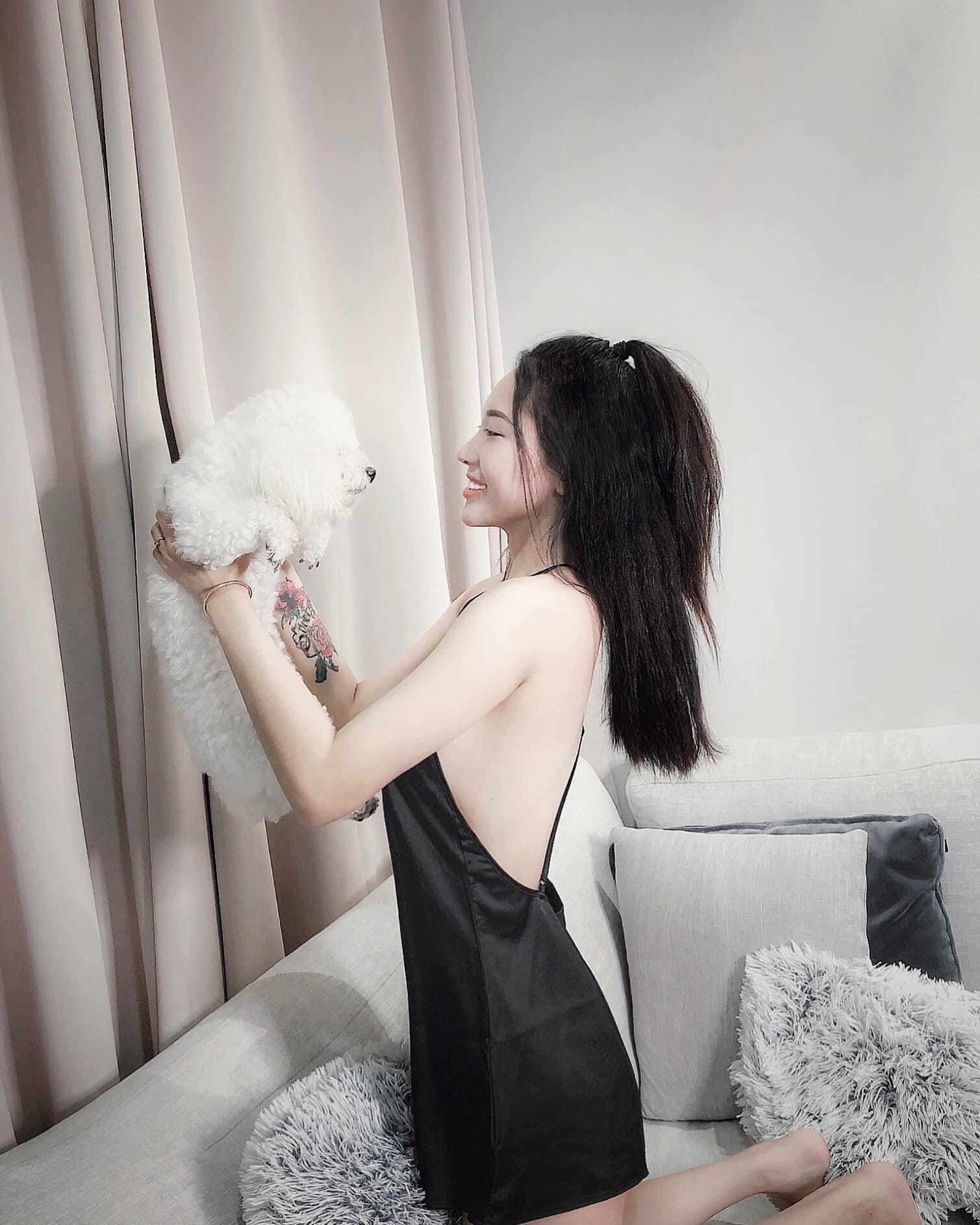 [HCM]Váy ngủ phi lụa màu đen hai dây hở lưng gợi cảm