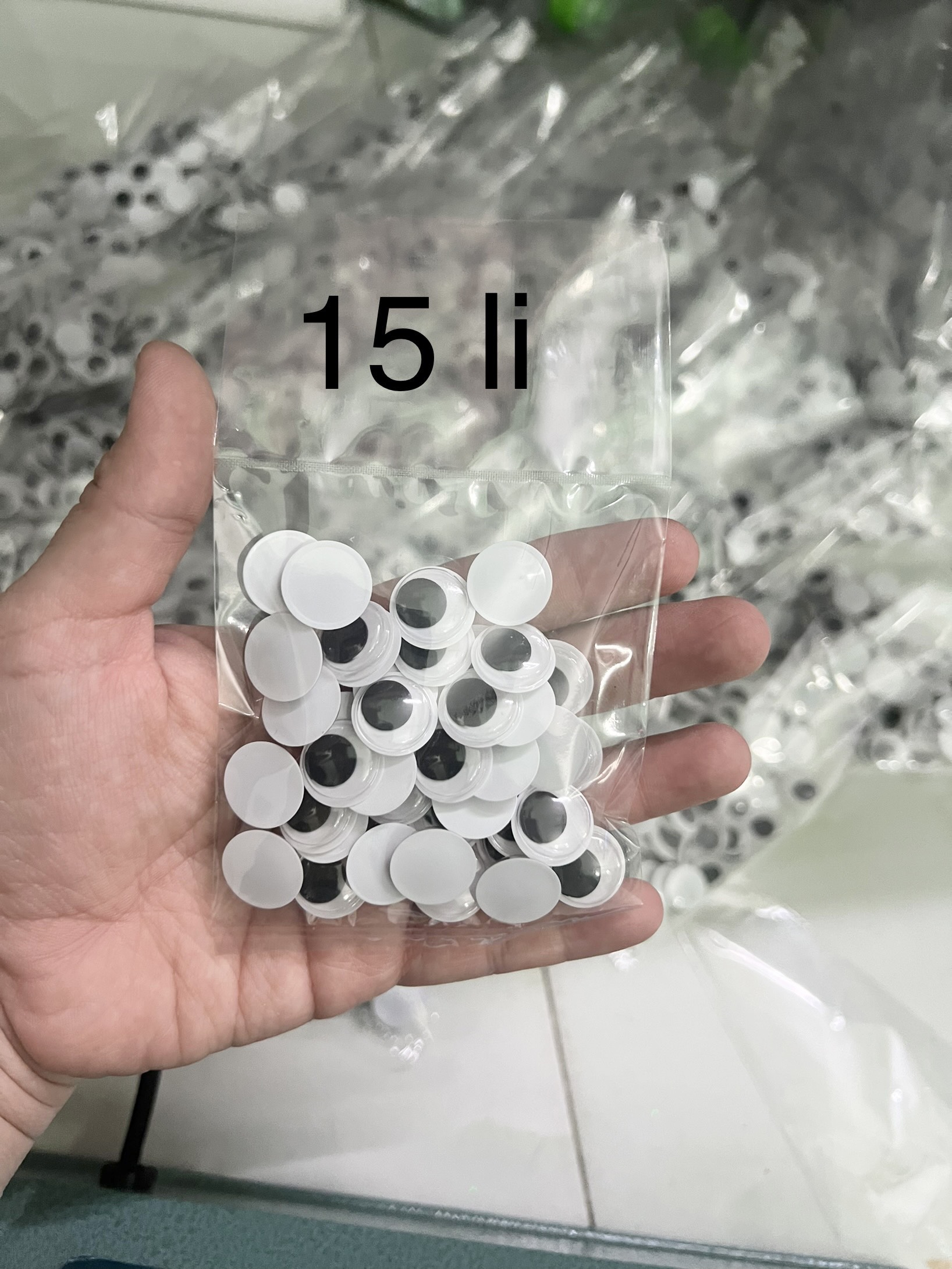 Mắt thú _ Mắt liếc làm handmade