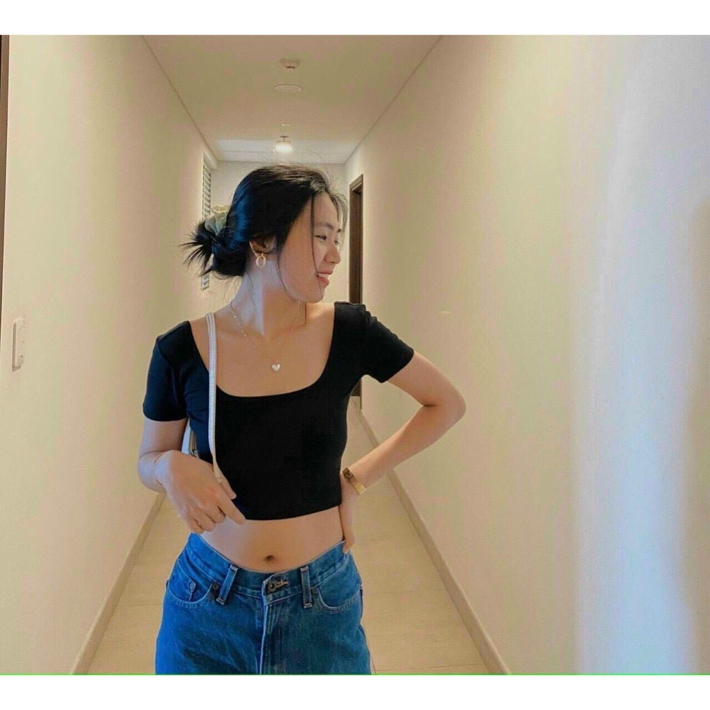 Áo croptop cổ U nơ lưng tay ngắn A5177