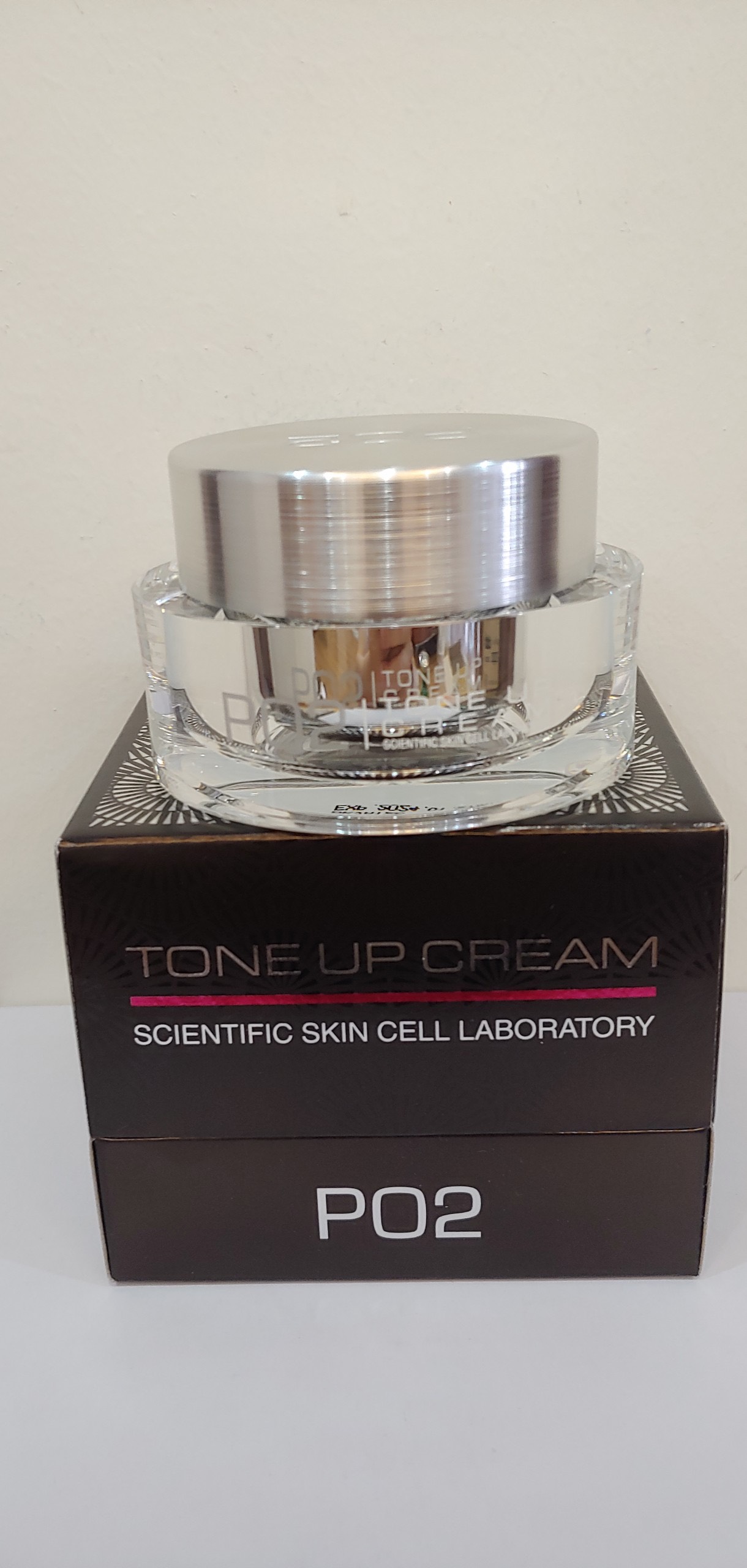 KEM VÁNG SỮA PO2 TONE UP CREAM