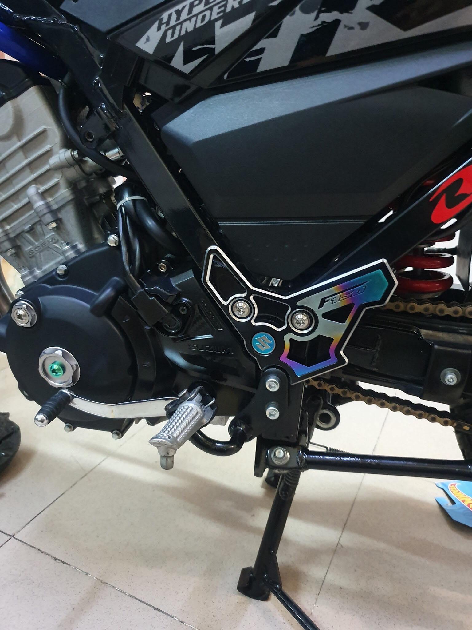 [HCM]Nẹp sườn CNC kiểu Titan cho Suzuki Raider Satria