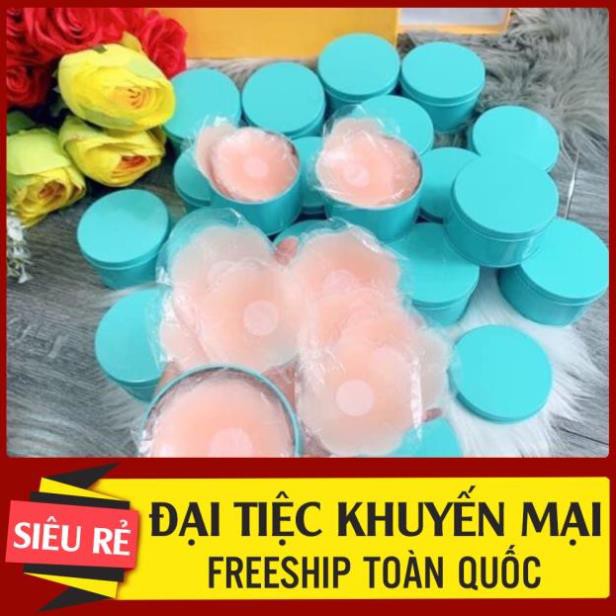 Miếng dán ngực silicon