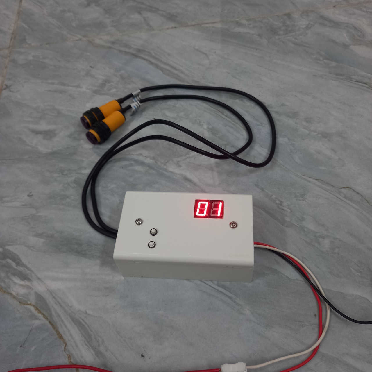 Mạch bật tắt đèn tự động khi có người ra vào phòng