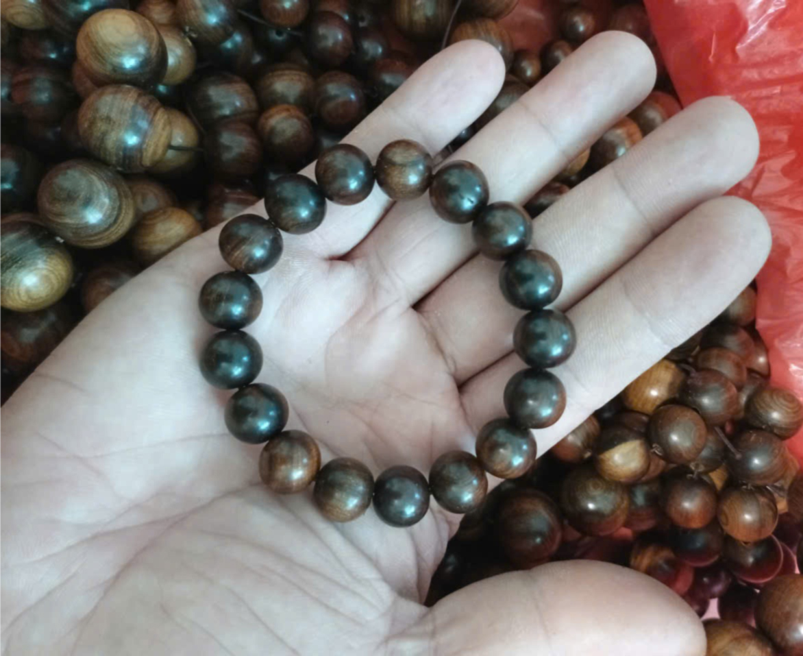 [ Vòng Siêu Dầu Chìm Nước ] Vòng Tay Gỗ Bách Xanh Chìm Nước Thơm Mát Đủ Size