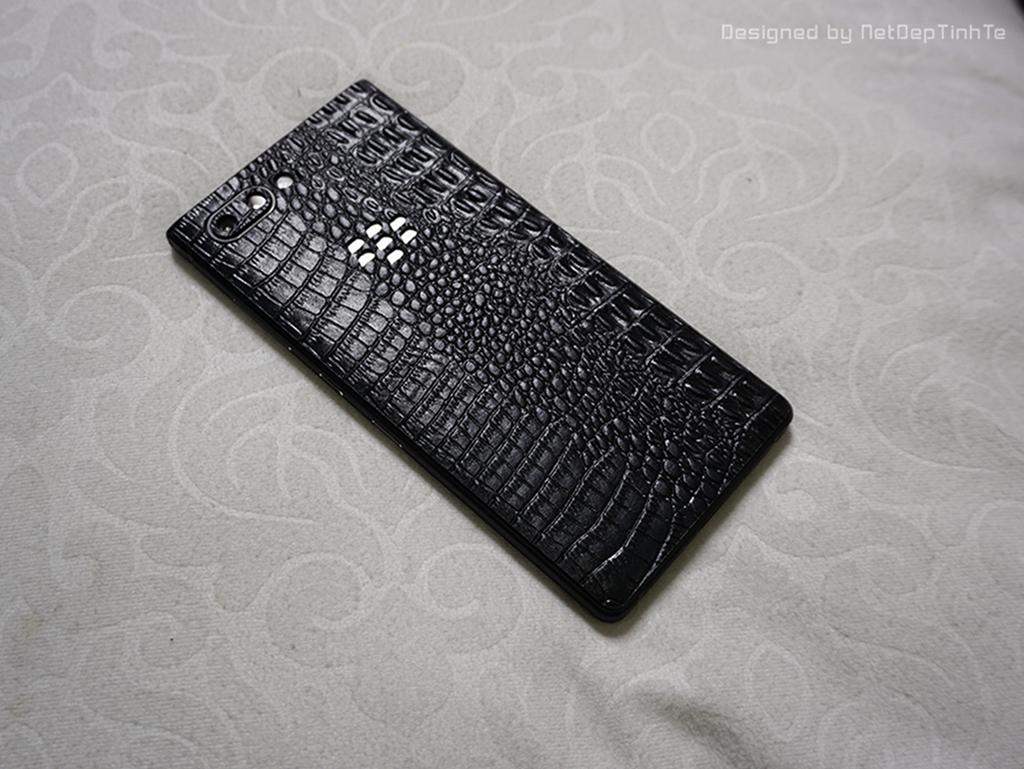 Miếng dán da điện thoại BlackBerry Key2