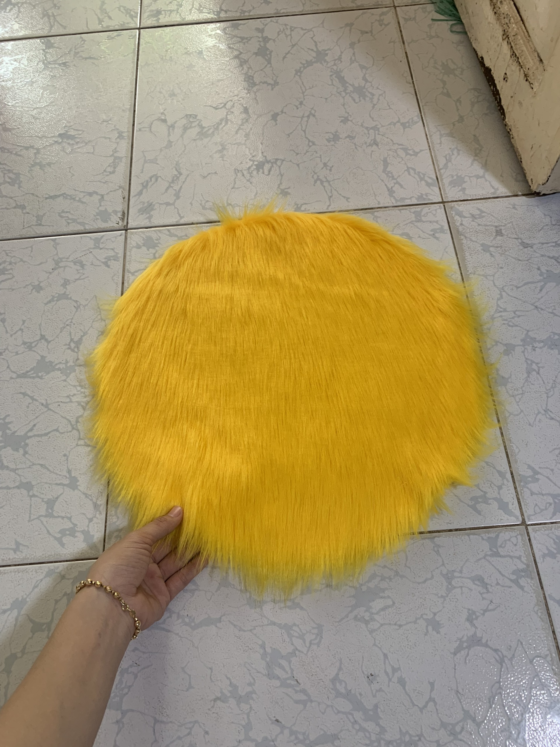 [HCM]Thảm lông hình tròn đường kính 40cm