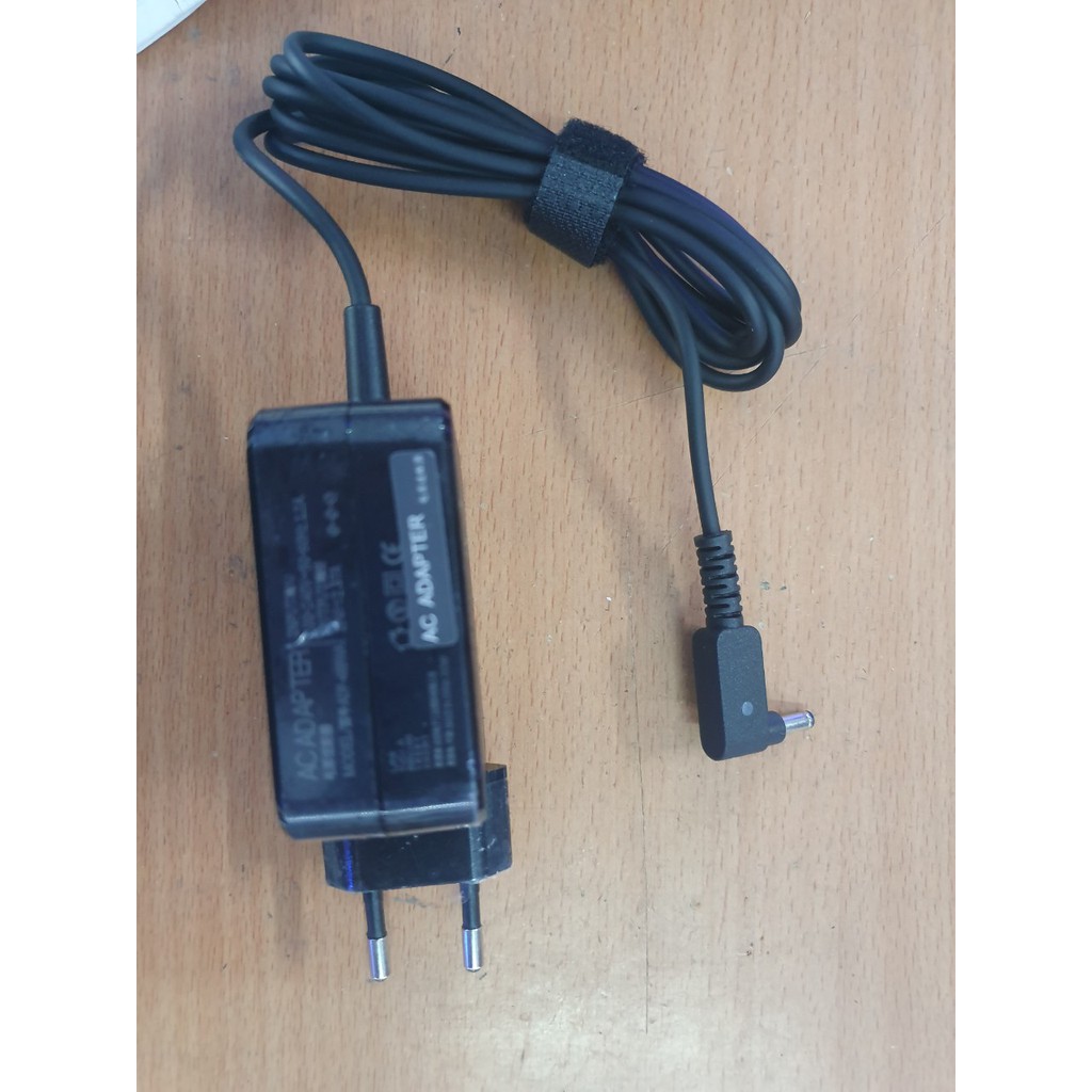Sạc laptop Asus 19V 2.37A 45W chân nhỏ