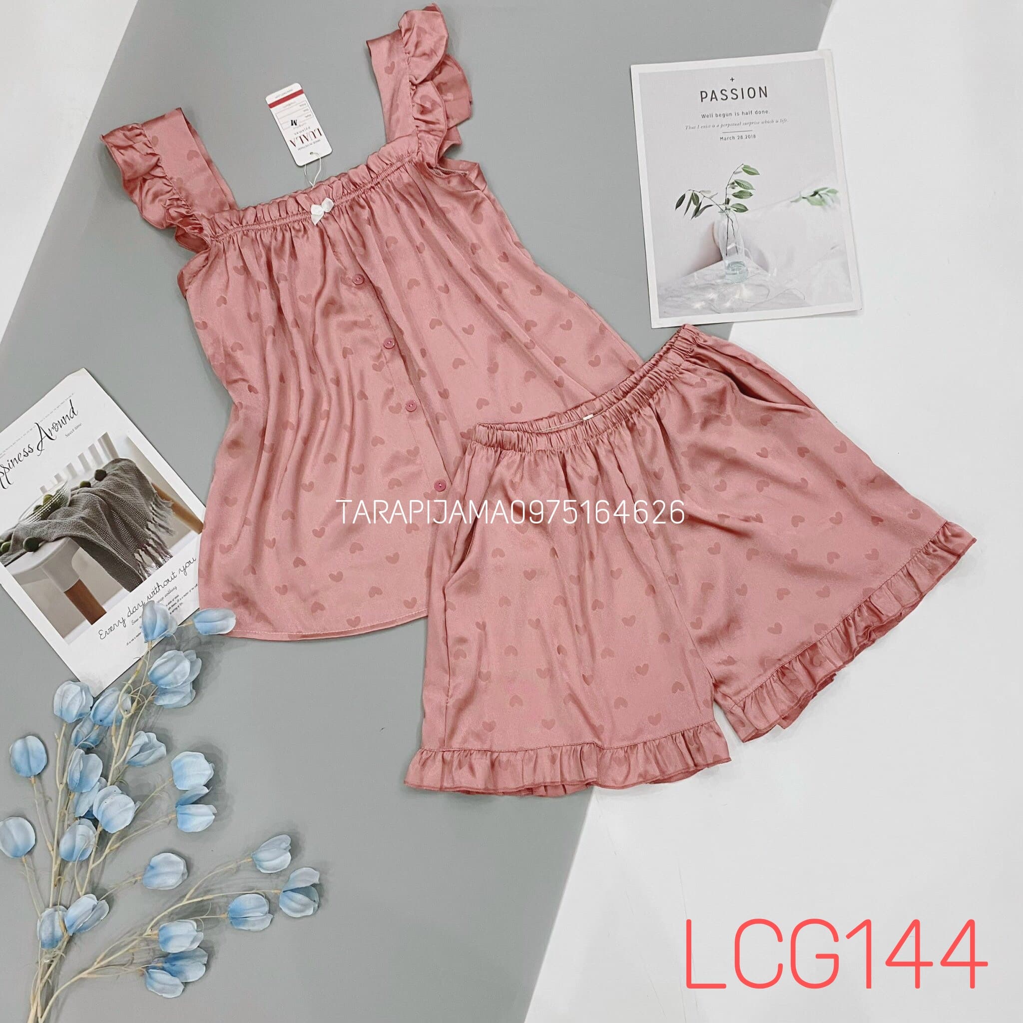 Bộ lụa gấm đùi cánh tiên -bộ ngủ navy siêu đẹp